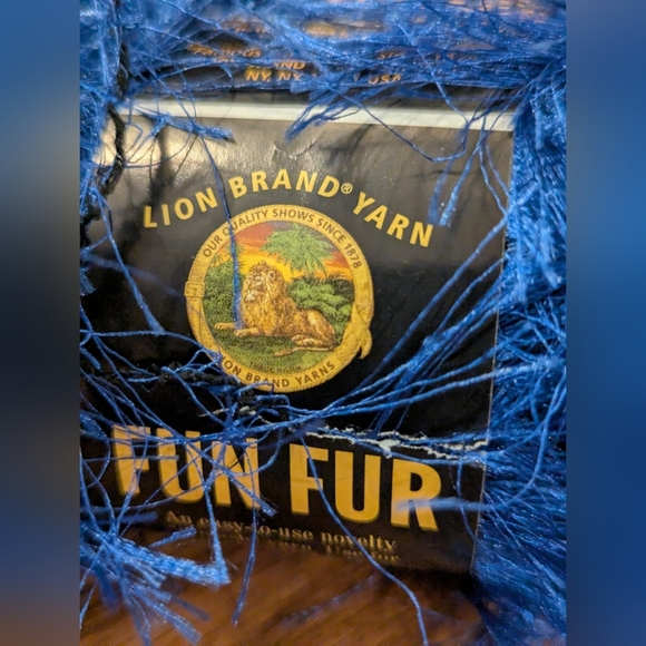 Eyelash Yarn Lot - Purple, Blue, Black, Tan, Multi Color 9 Skiens 465g - Picture 3 of 15